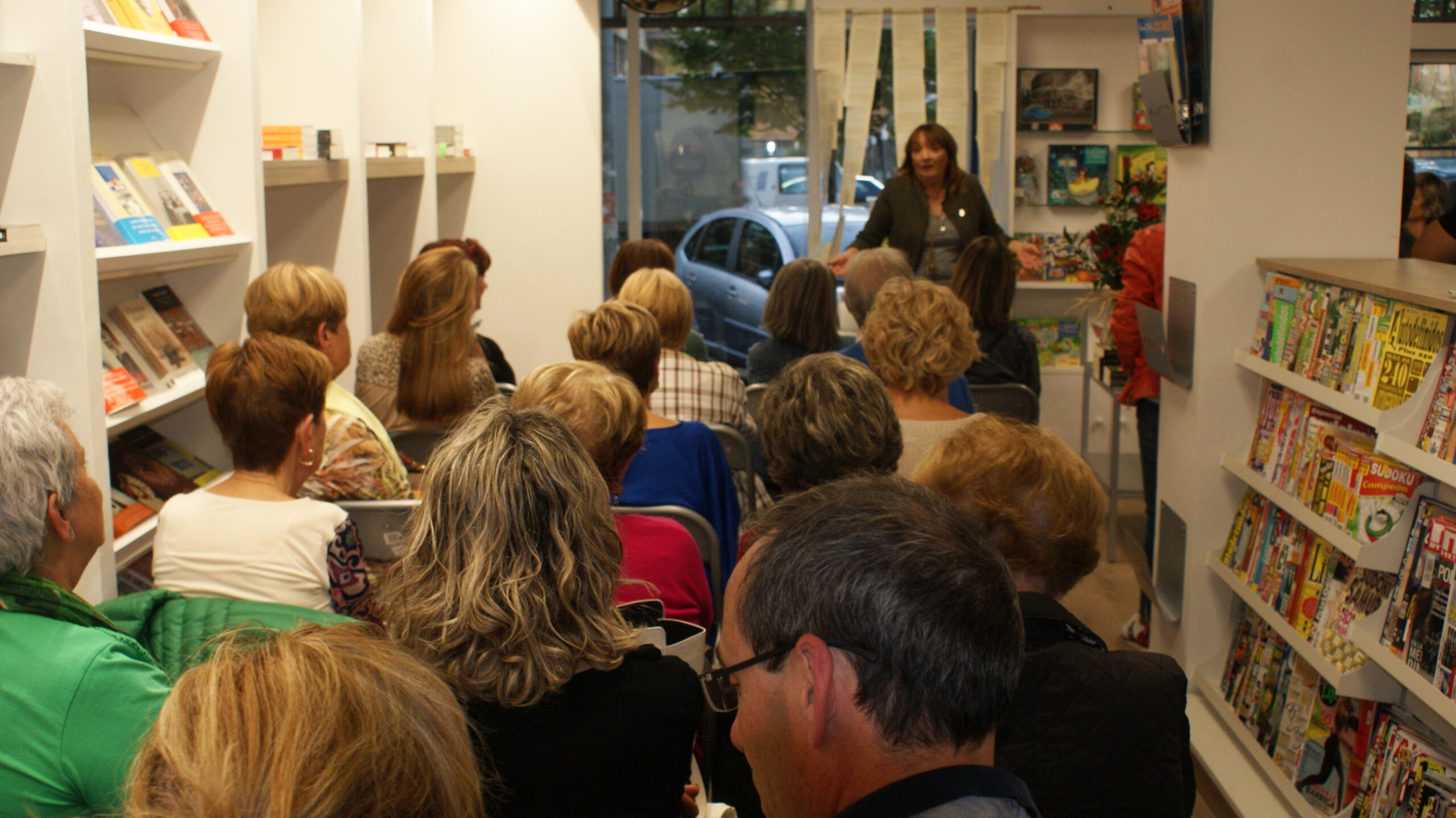 DSC07322 scaled Librería y Papelería Nerea | Pamplona Quiénes somos